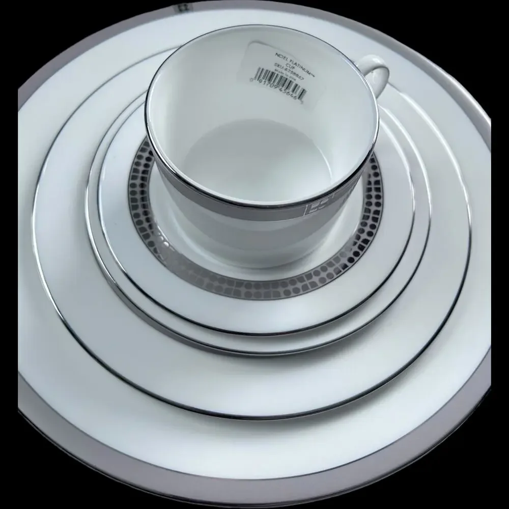 RARE NIB Kate Spade For Lenox  Noel Platinum 5 Piece Place Setting China Set